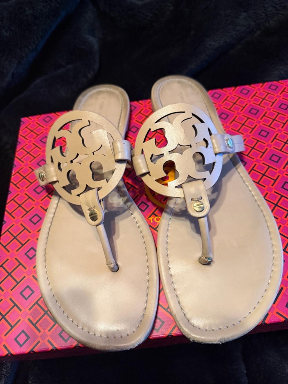 Tory Burch Miller in light sand